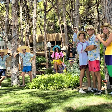 ホテル Omer Prime クシャダス