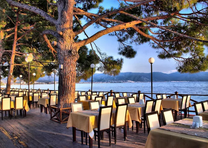 Hotell Omer Prime Kusadası